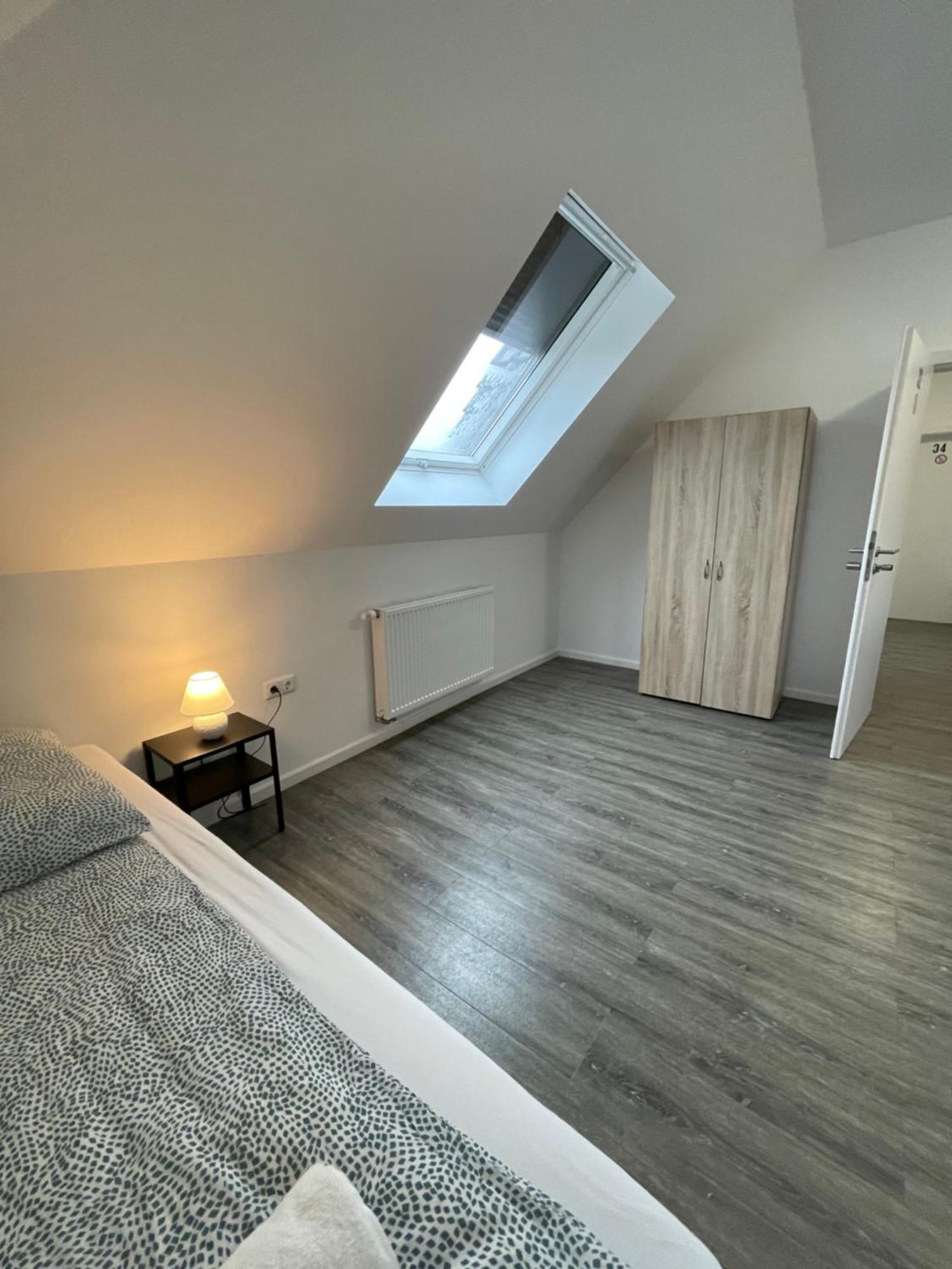 Comfortable Hostel In Wesseling Exterior photo